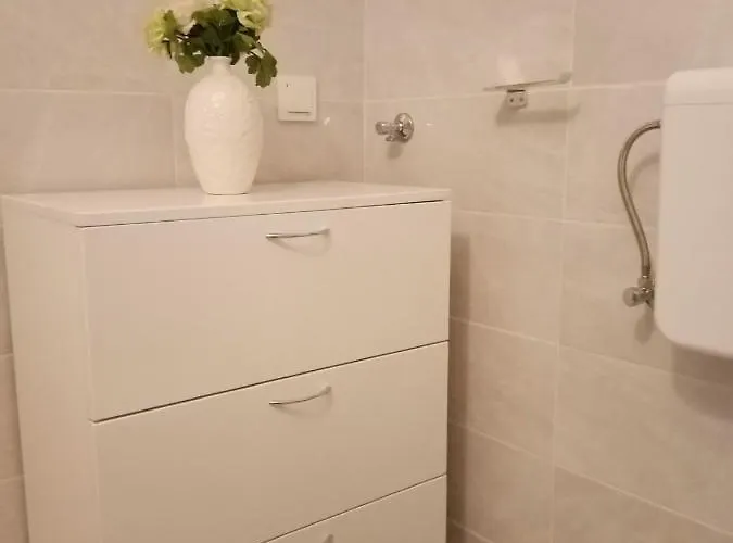 Elena Apartamento