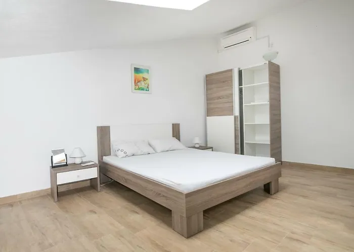 Elena Appartement Bale