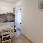 Elena Apartment