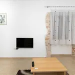 Elena Apartment *